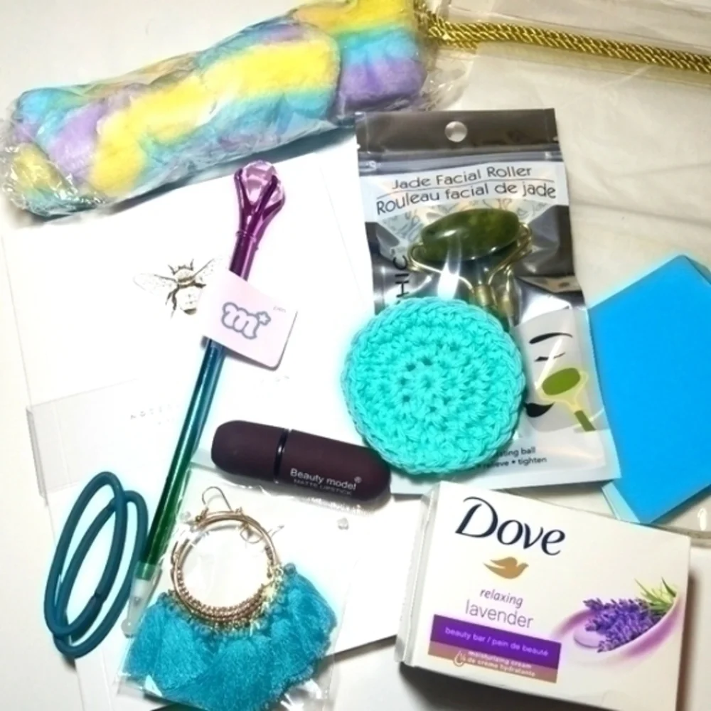 Tasty Clean Your Face Accessory Bundle